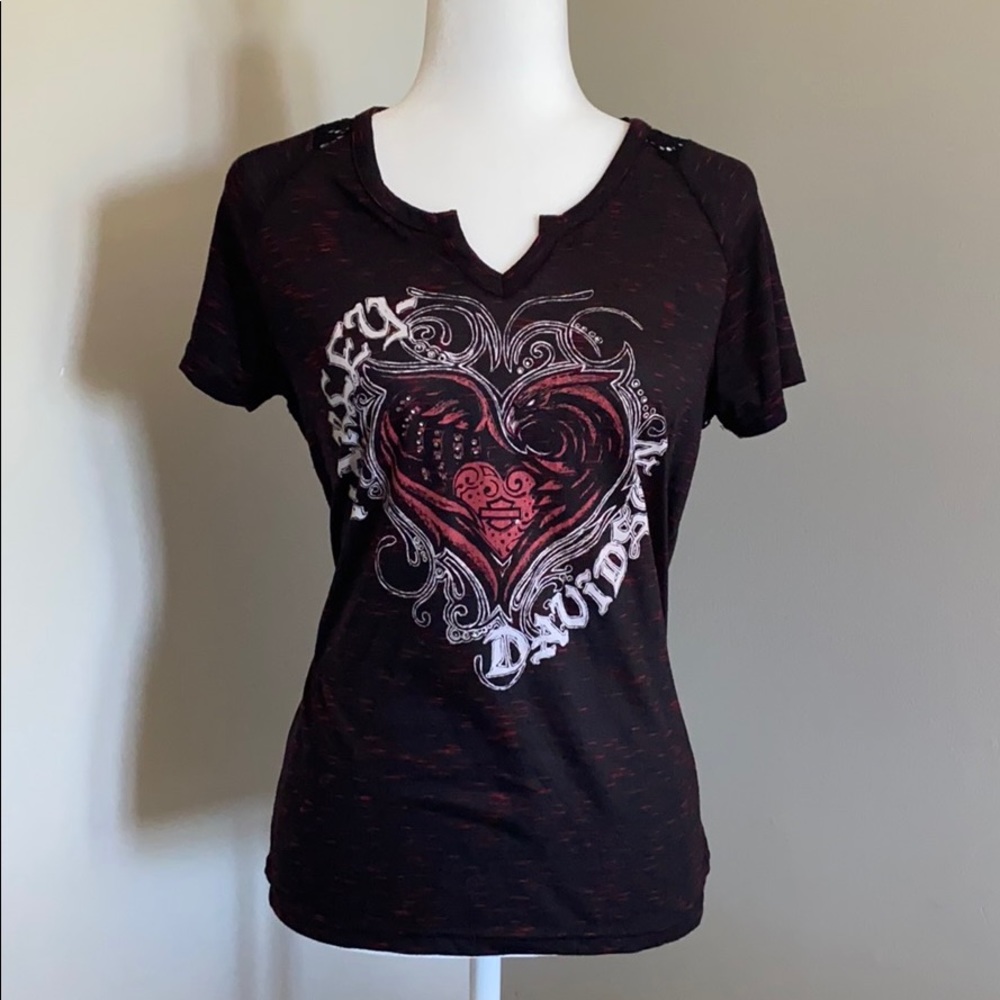Harley Davidson tee, lace back. Size M.